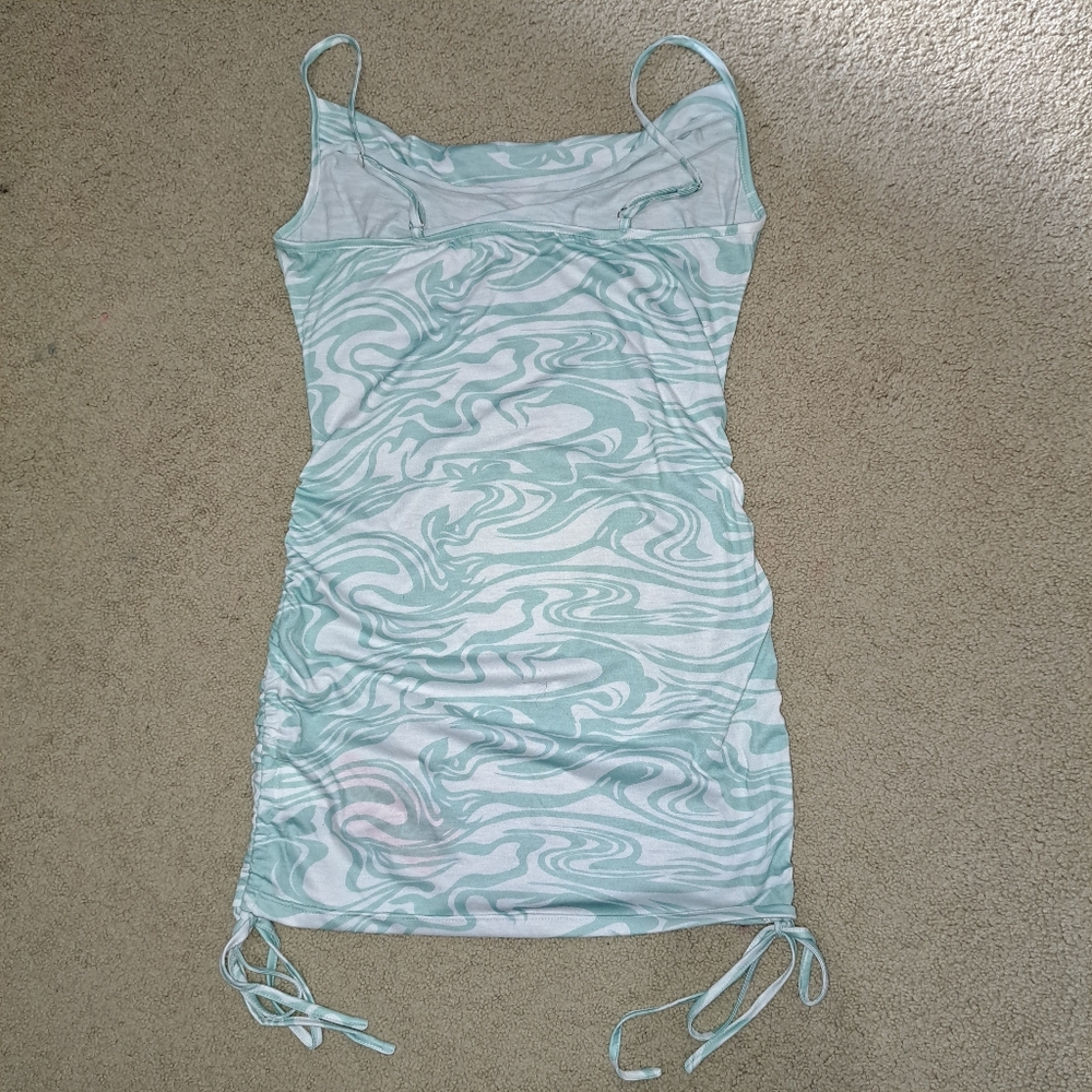 Swirl Pattern Ruched Dress - Picture 2 of 4